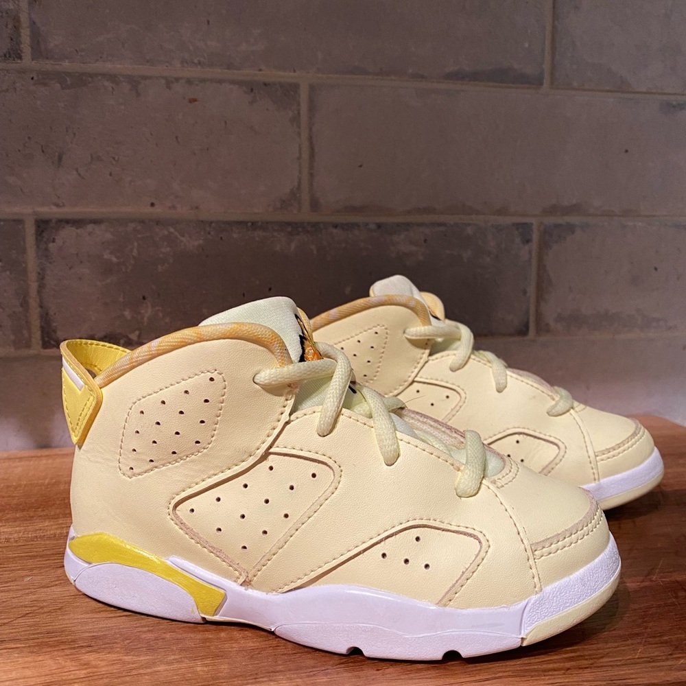 Air Jordan 6 Retro GT toddler sneaker 10C